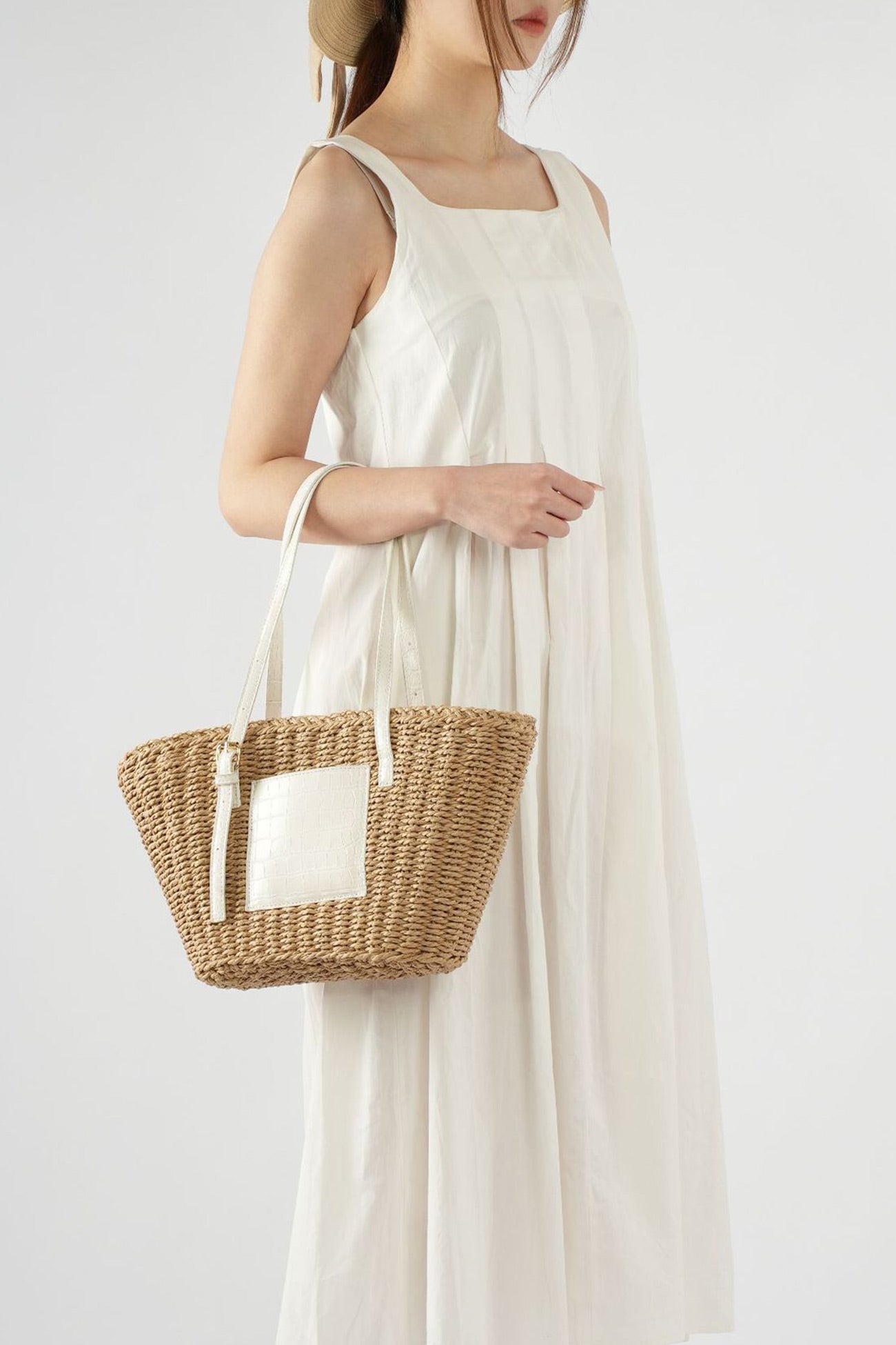 Handmade Side Pocket Straw Bag