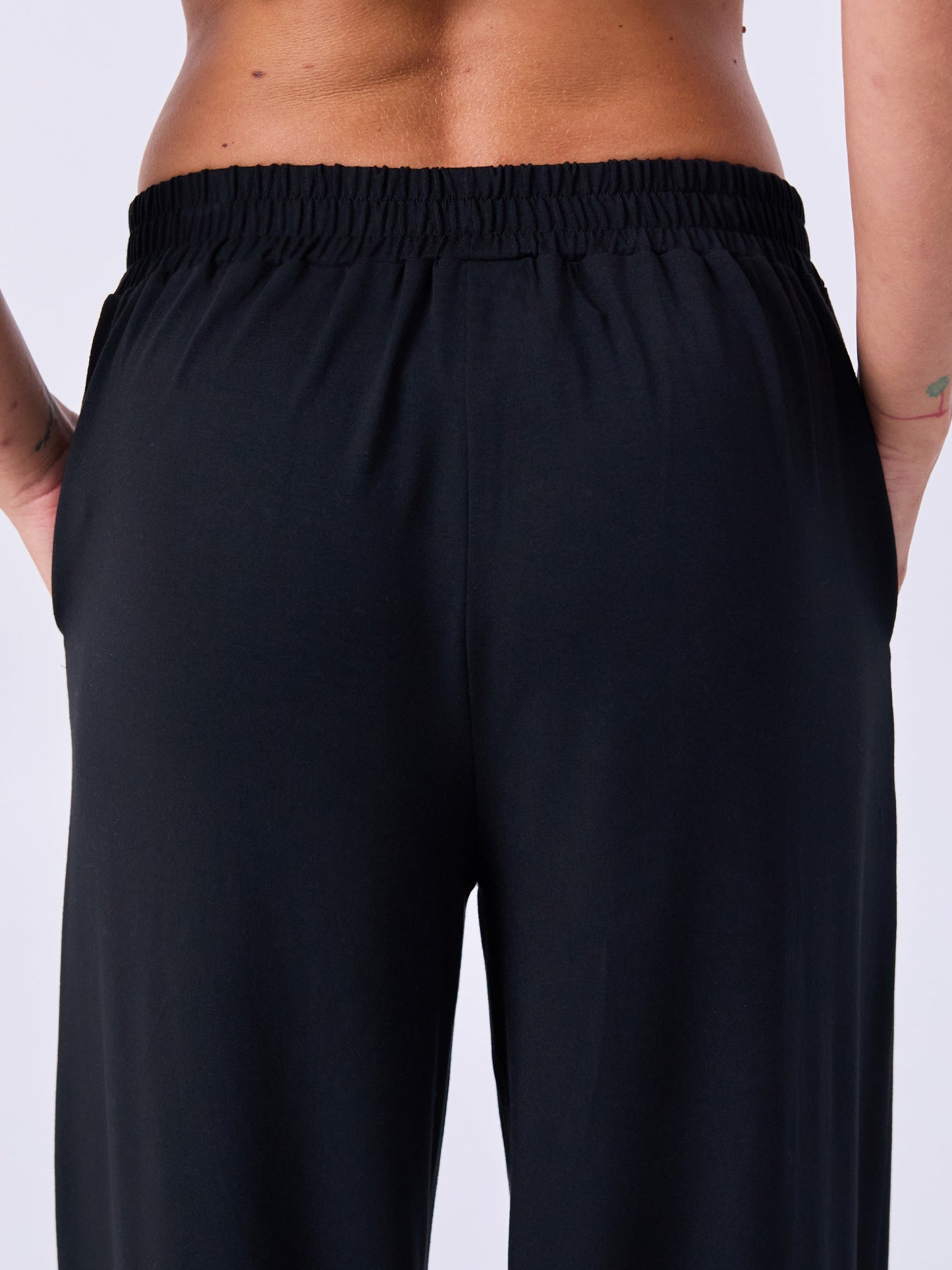 Pleat  Front Wide Leg Pants - Black