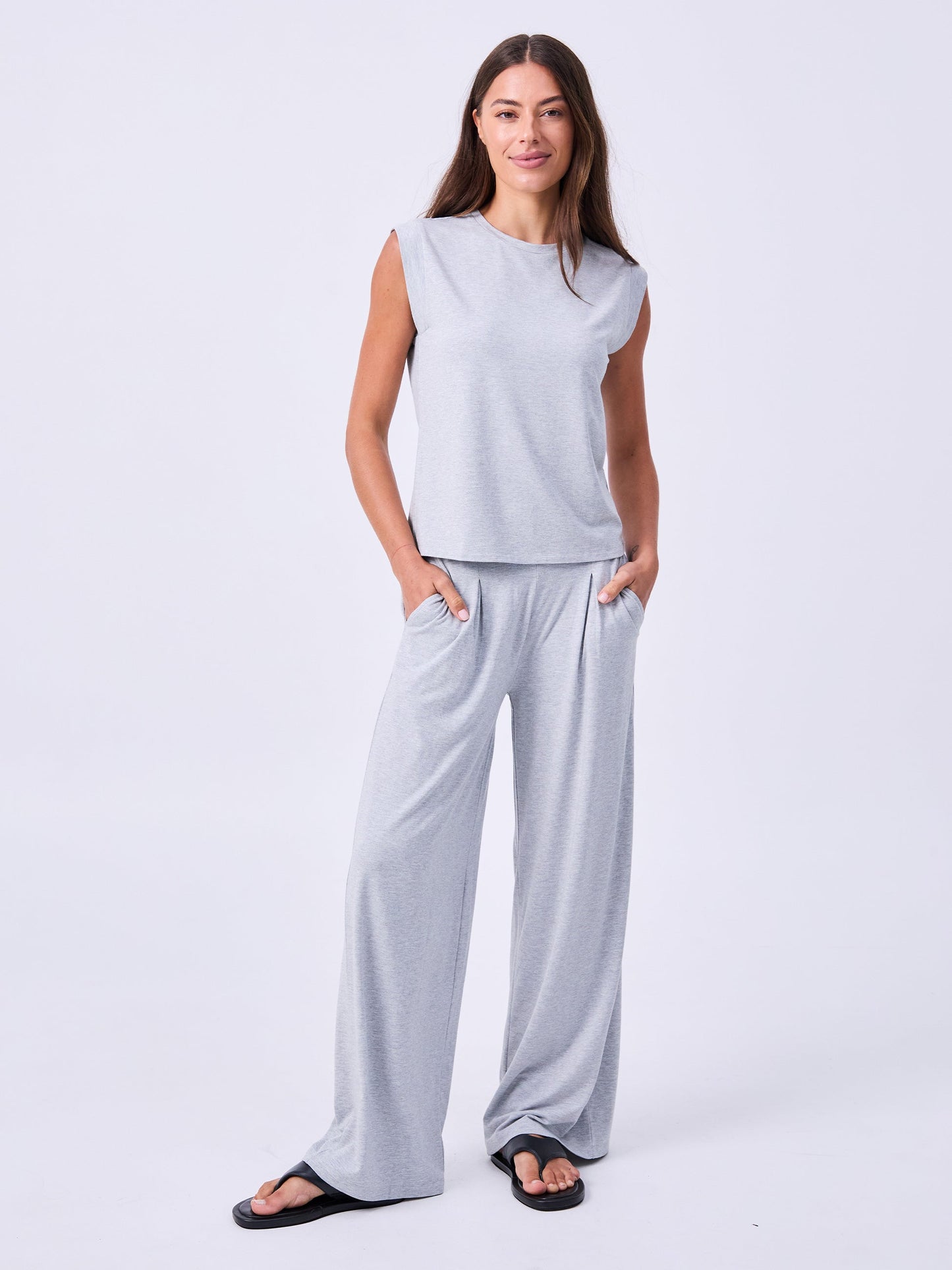 Pleat  Front Wide Leg Pants - Melange Grey