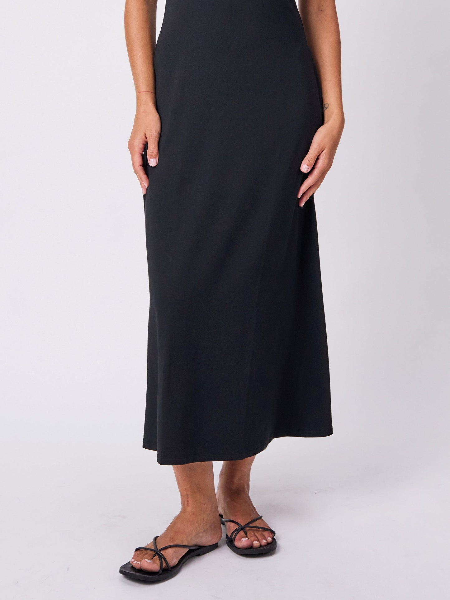 V Neck Maxi Dress - Black