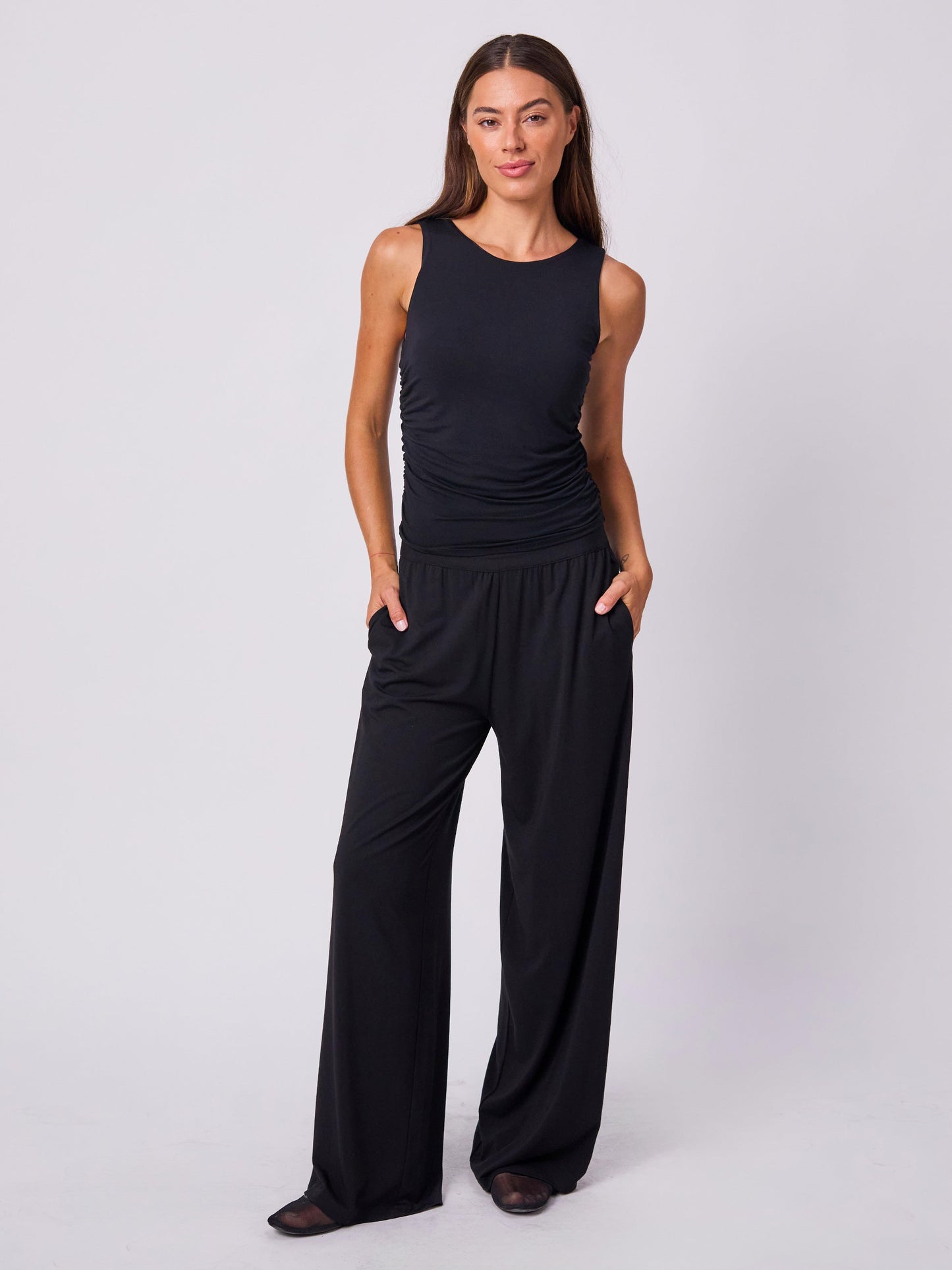 Modal Side Rouch Tee - Black