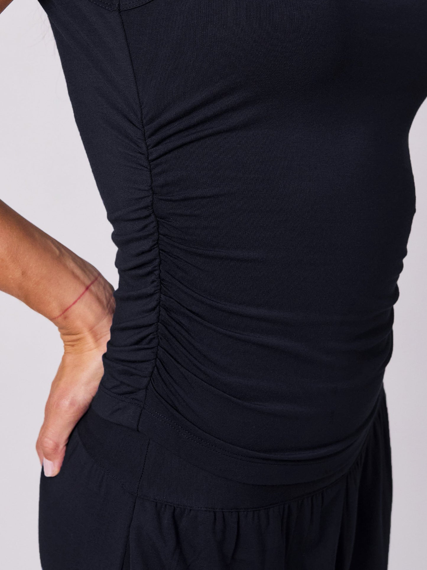 Modal Side Rouch Tee - Black