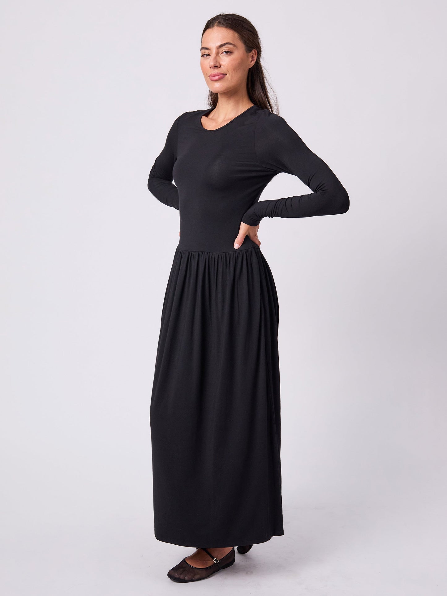 Long Essential Maxi Dress - Black