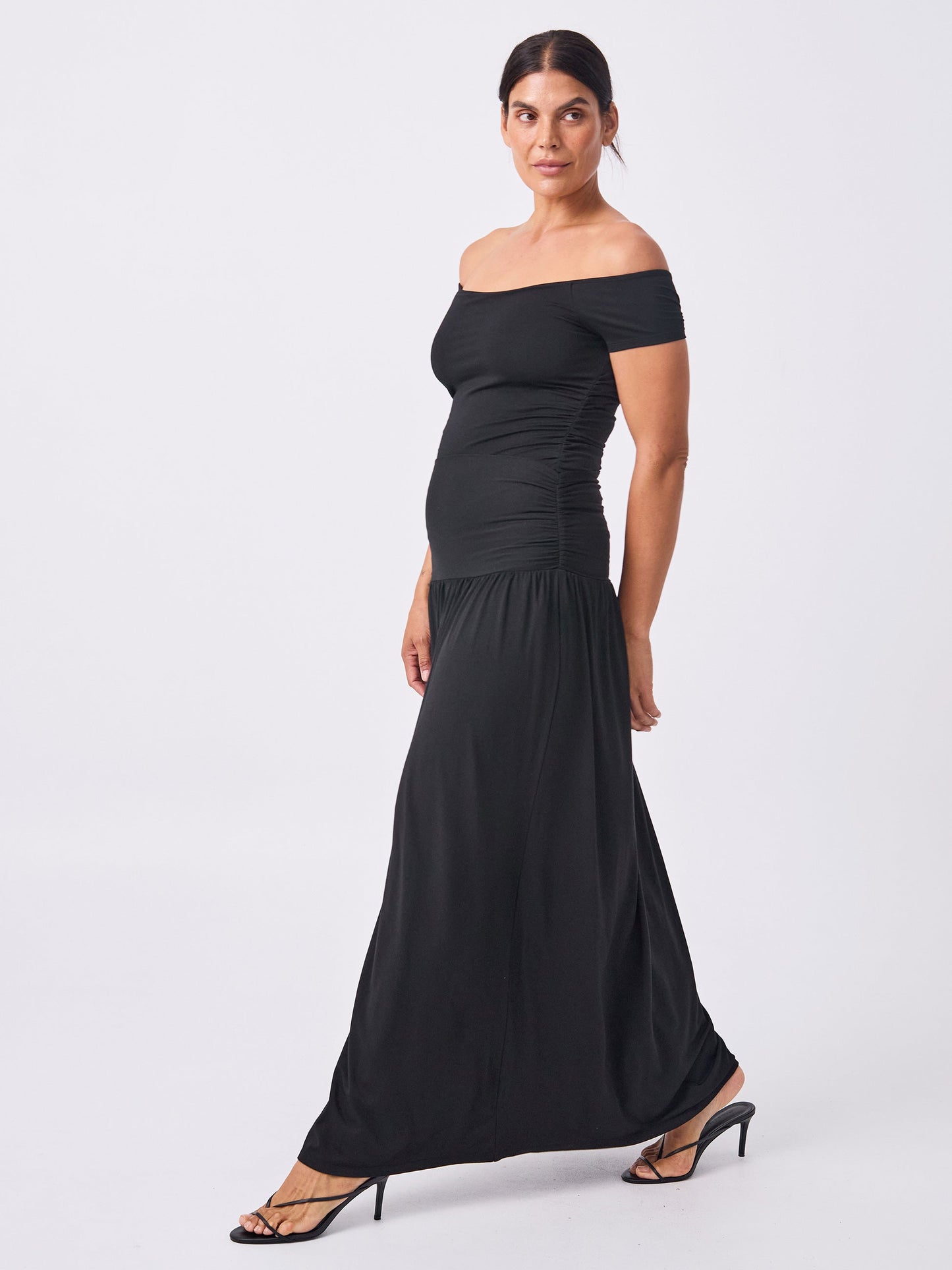 Off Shoulder Tee - Black