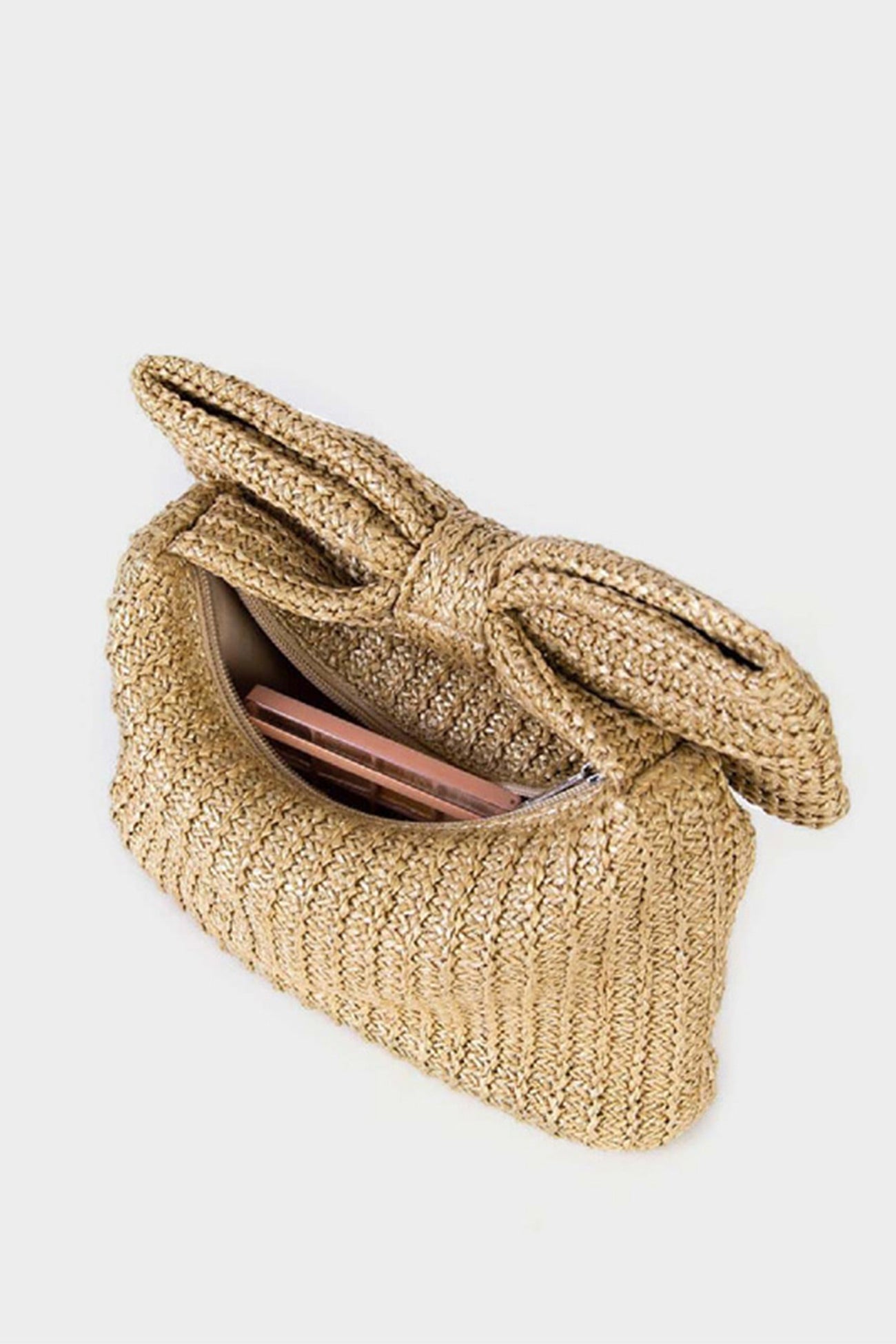 Bow Hand Made Straw Woven Clutch