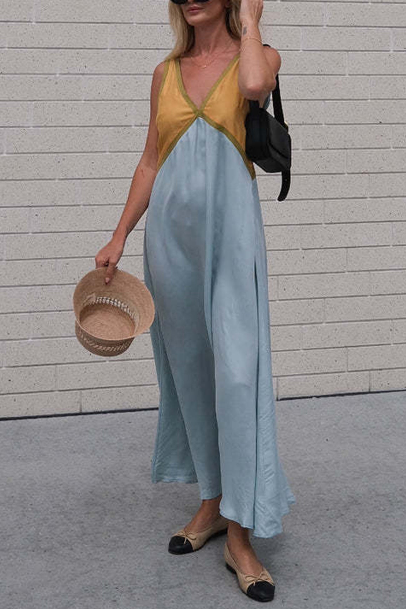 Contrast V Neck Sleeveless Maxi Dress