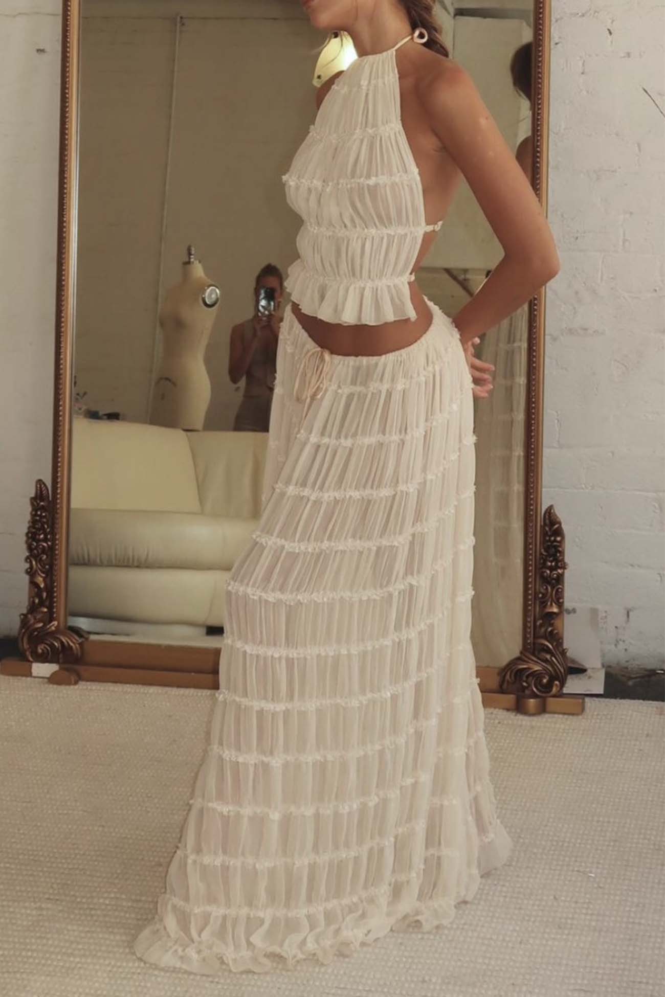 Halterneck Backless Pleated Tiered Skirt Two-piece Set