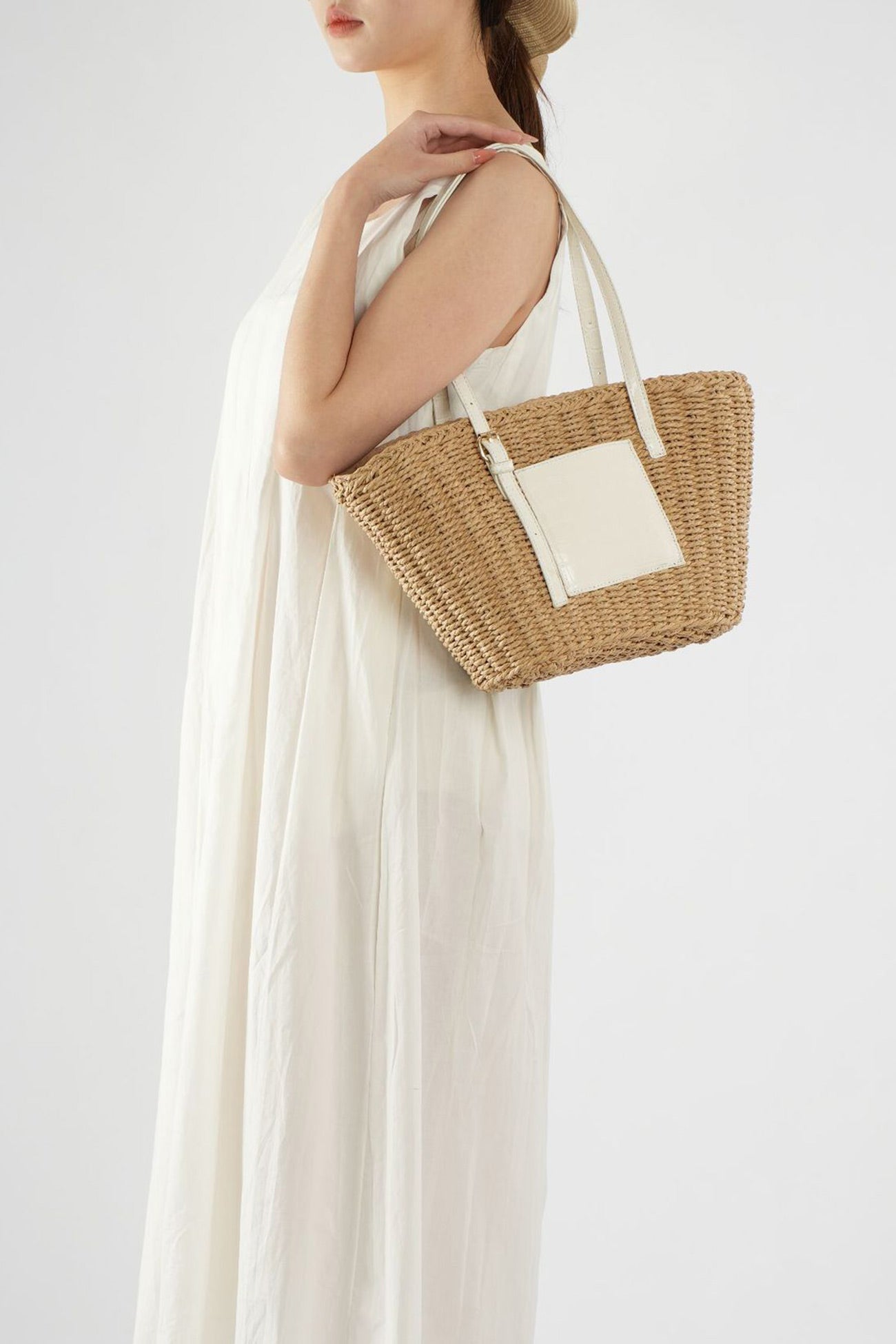 Handmade Side Pocket Straw Bag
