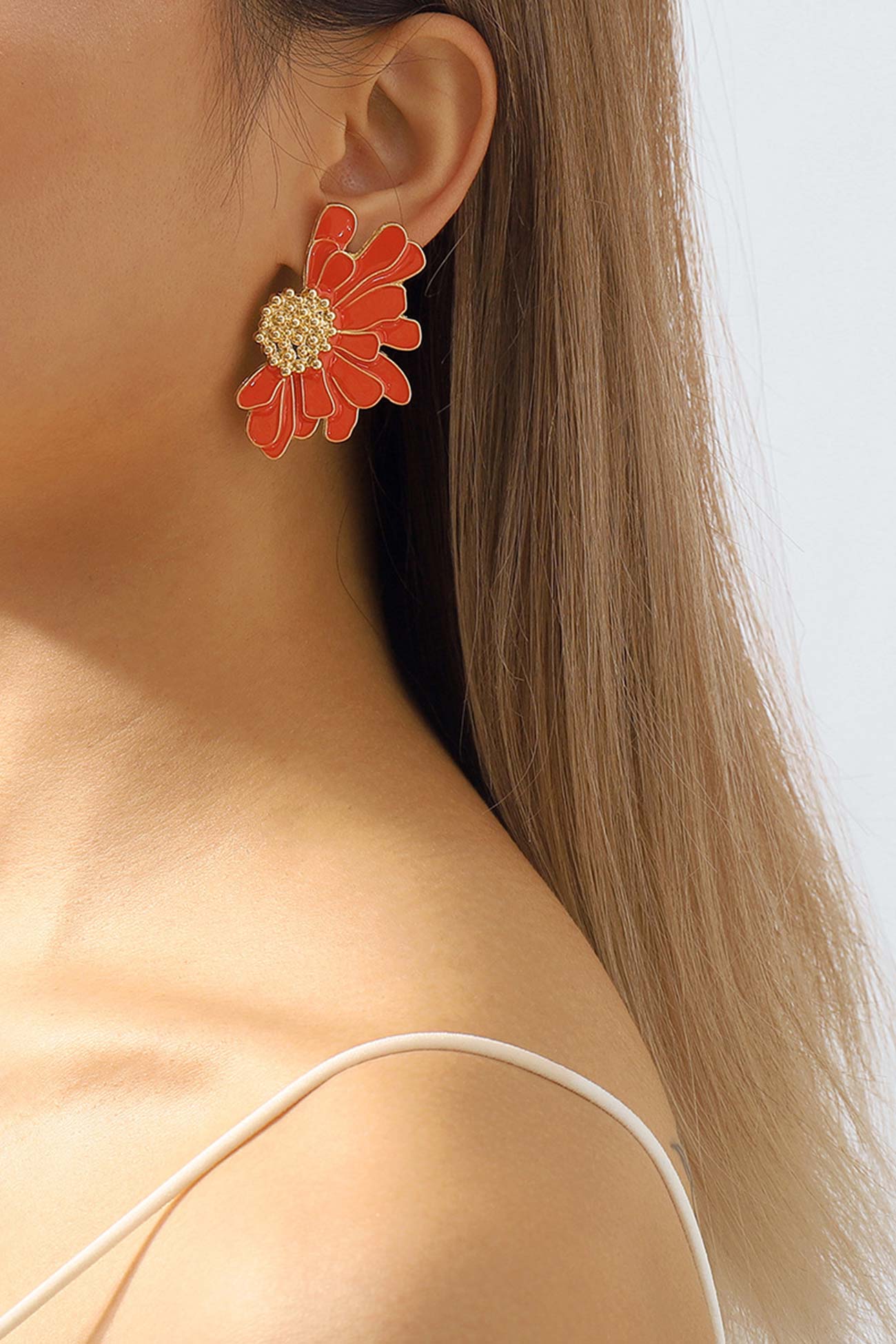 Retro Alloy Flower Stud Earrings