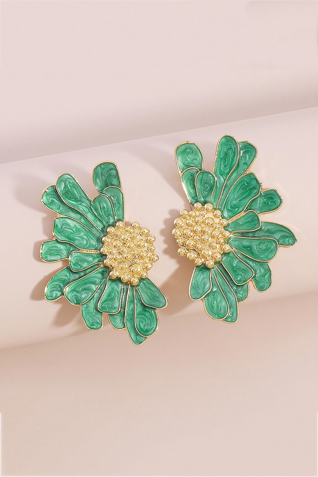 Retro Alloy Flower Stud Earrings