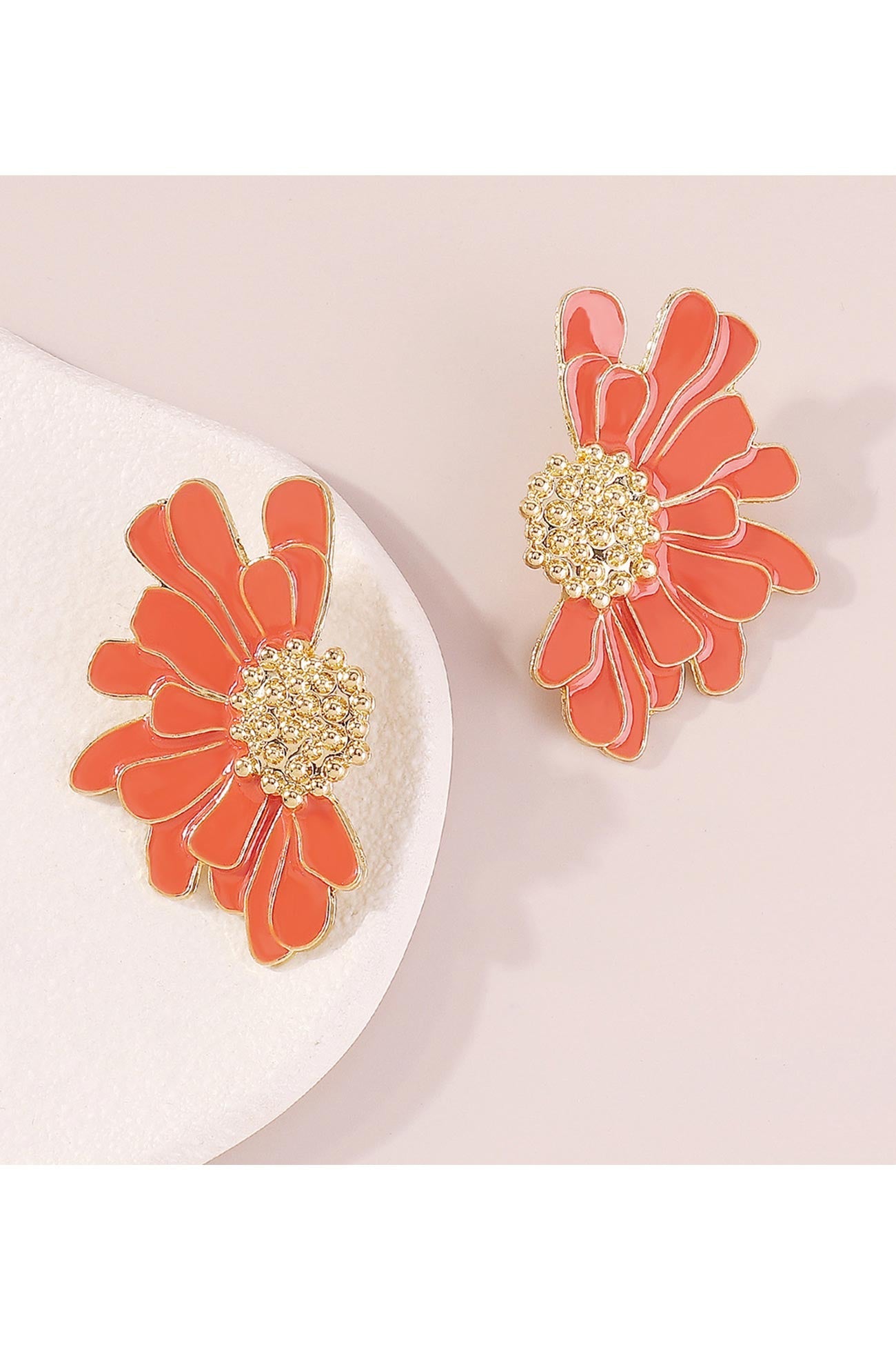 Retro Alloy Flower Stud Earrings