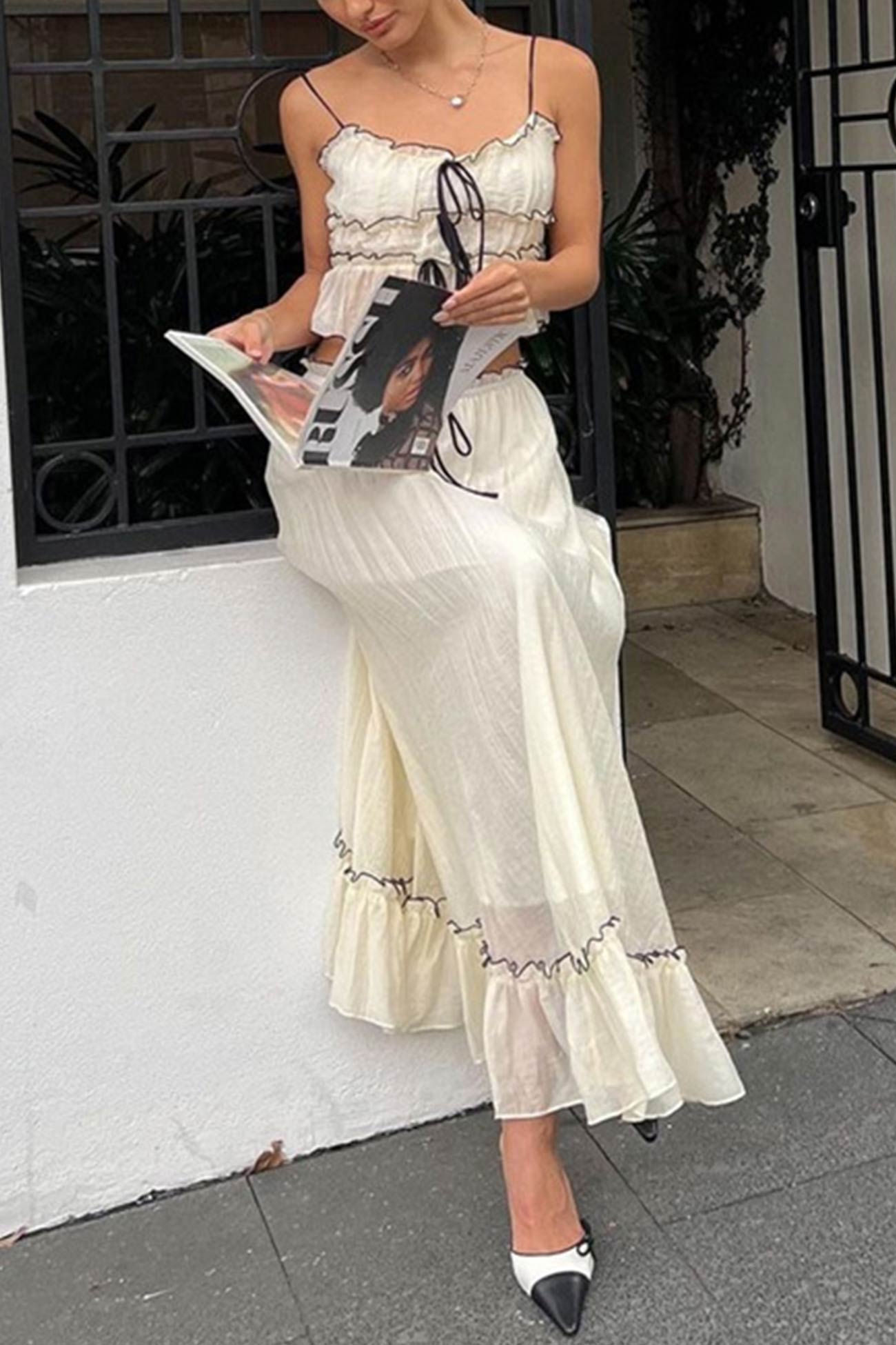 Tie-up Ruffle Midi Skirt Suits