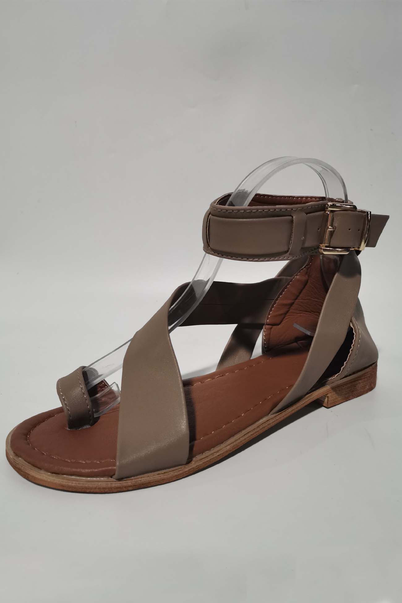 Toe Ring Buckle Strap Flat Sandals